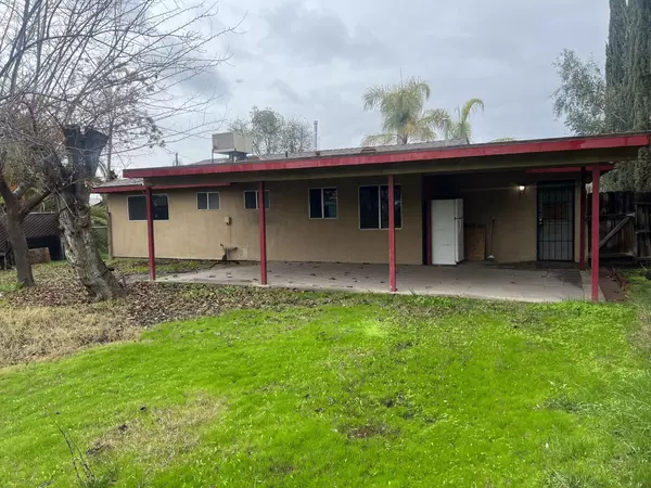 San Joaquin, CA 93660,22212 idaho Street