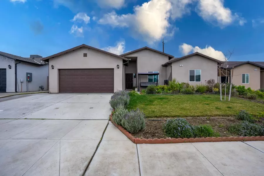 188 Rio Grande Street, Firebaugh, CA 93622