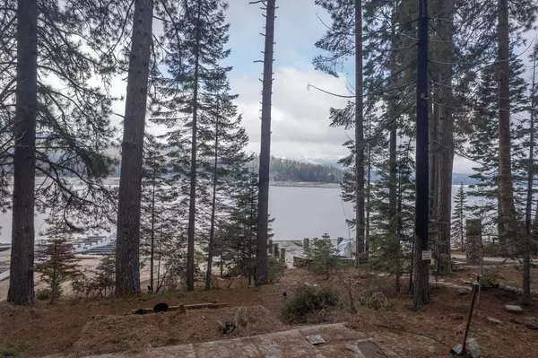 Shaver Lake, CA 93664,44519 Lakeview