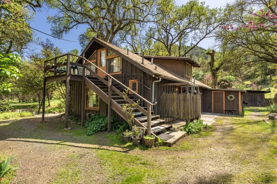 27828 Tunoi Place, North Fork, CA 93643