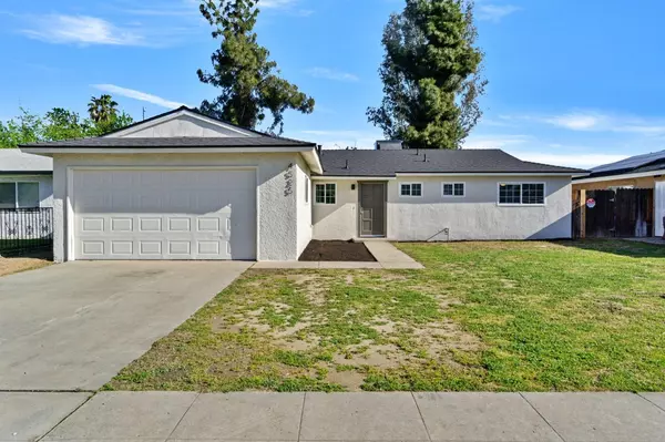 4525 E Byrd Avenue, Fresno, CA 93725