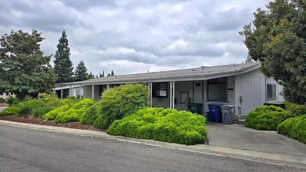 Reedley, CA 93654,1300 W Olson Avenue Unit 172