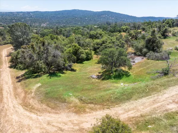 Coarsegold, CA 93614,23 Oak Springs Lane