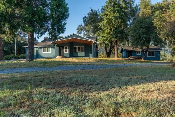 41875 Road 600, Ahwahnee, CA 93601