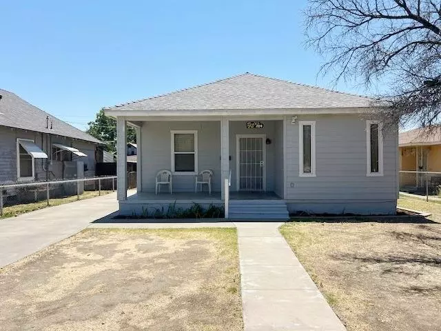 284 E Birch Avenue, Coalinga, CA 93210