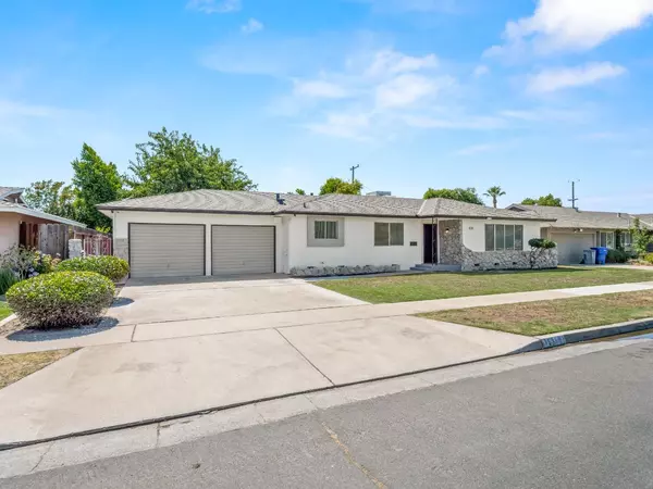 Fresno, CA 93726,3533 N Virginia Lane