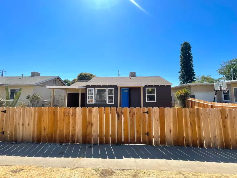 2512 S Poppy Avenue, Fresno, CA 93706