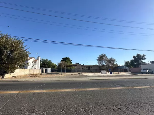 Coalinga, CA 93210,516 E Polk Street