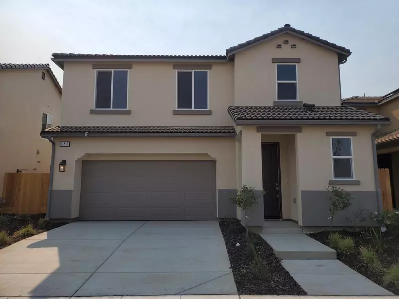 356 Thunder Road, Madera, CA 93636