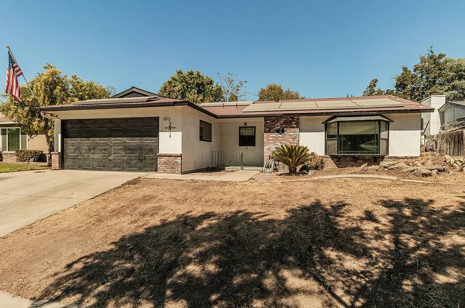 4724 W Swift Avenue, Fresno, CA 93722