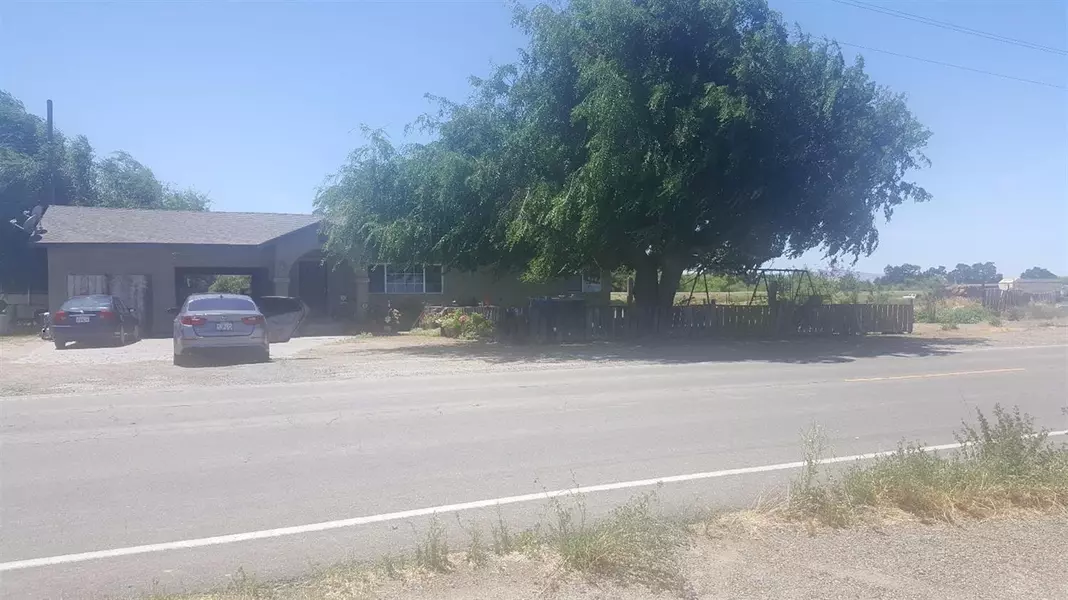 13807 Carpenter Road, Patterson, CA 95313