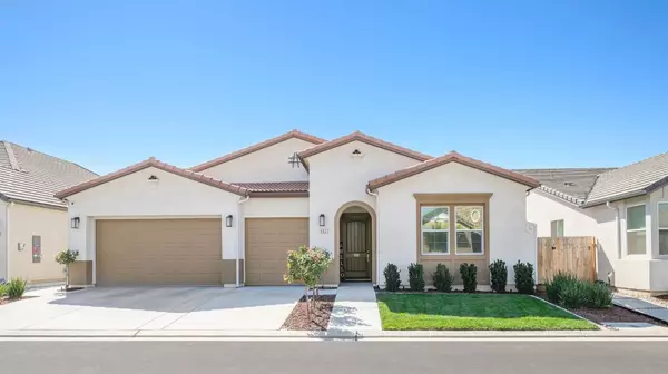 602 Bloom Lane, Clovis, CA 93619