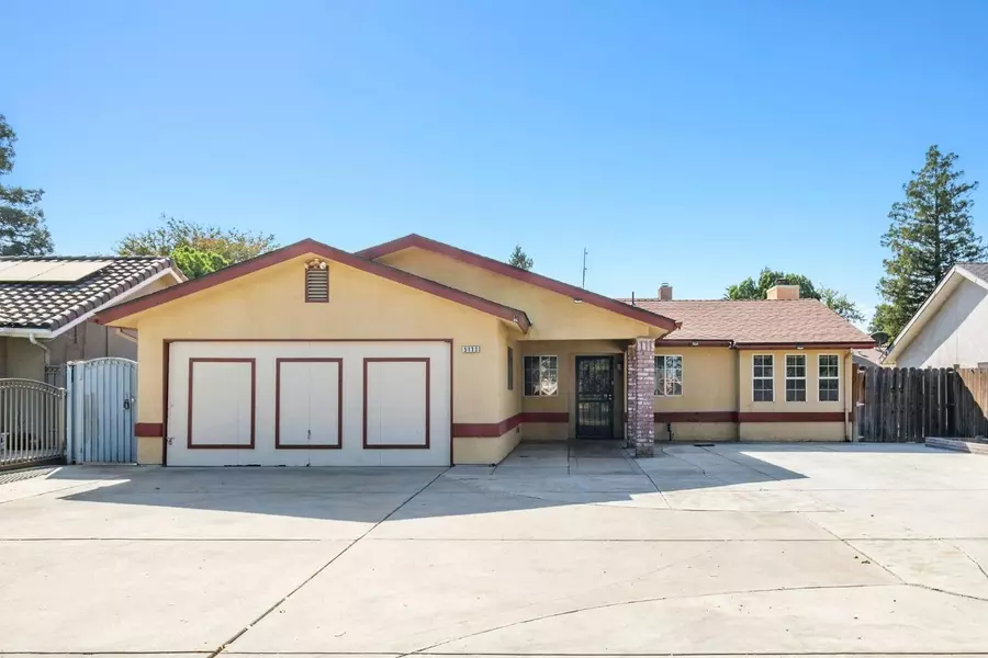 5173 W Palo Alto Avenue, Fresno, CA 93722