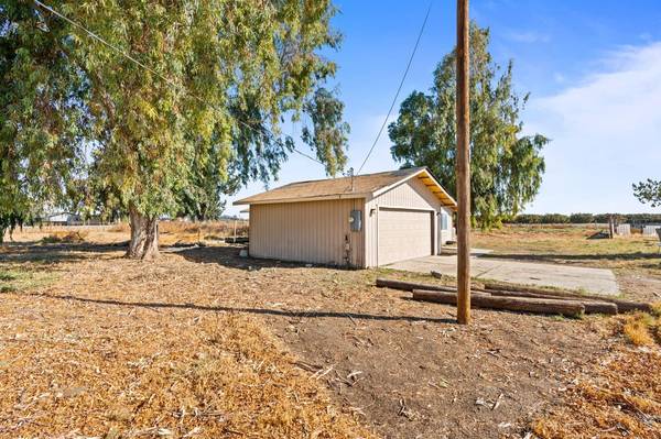 Lemoore, CA 93245,7741 24th Avenue