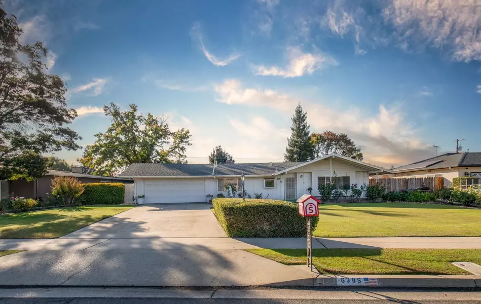 6385 E Townsend Avenue, Fresno, CA 93727