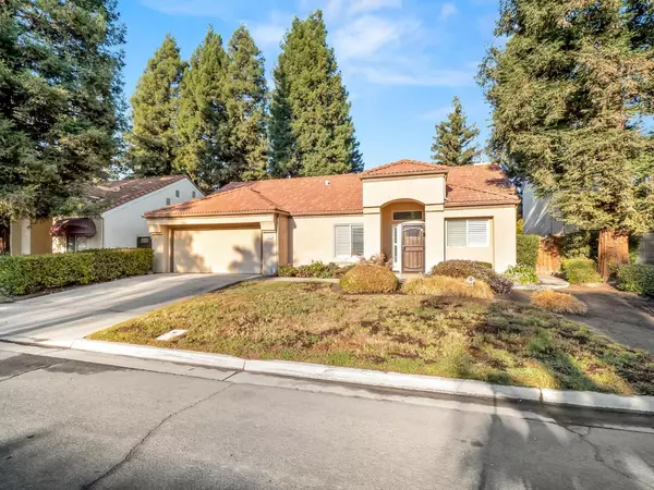 Fresno, CA 93730,472 E Pebble Beach Drive