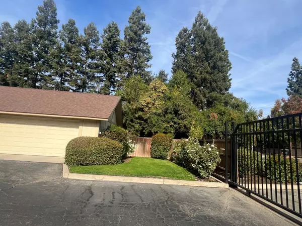 Fresno, CA 93711,3010 W Escalon Avenue Unit 104