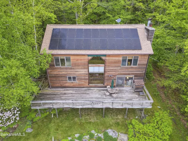 29 Old Village Rd, Alford, MA 01230