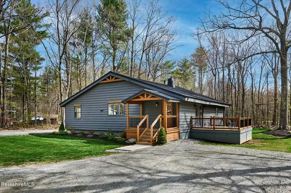 23 S Pine St, Otis, MA 01253