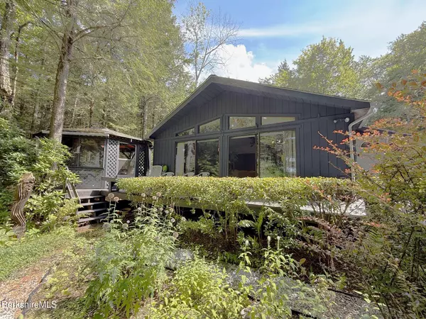 58 Evergreen Rd, Otis, MA 01253