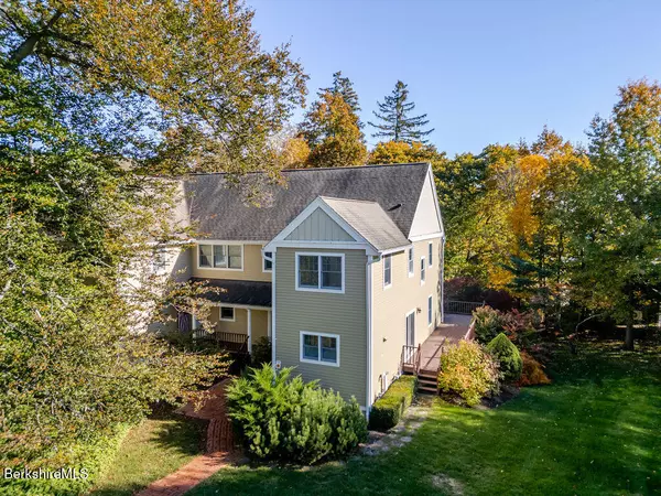 14 Copper Beech Ln #C-1, Great Barrington, MA 01230