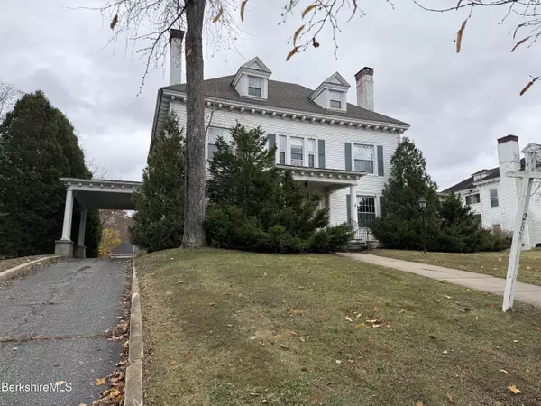 261 South St, Pittsfield, MA 01201