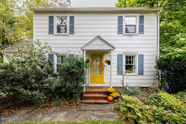 6 Blue Hill Rd, Great Barrington, MA 01230