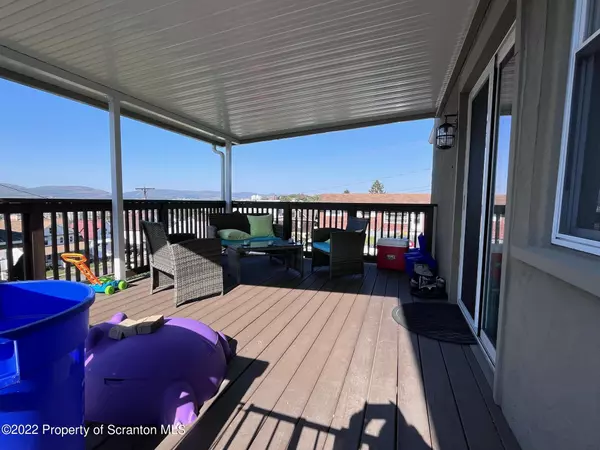 Scranton, PA 18505,910 Orchard ST