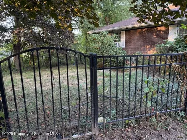 Yatesville, PA 18640,61 Pittston AVE