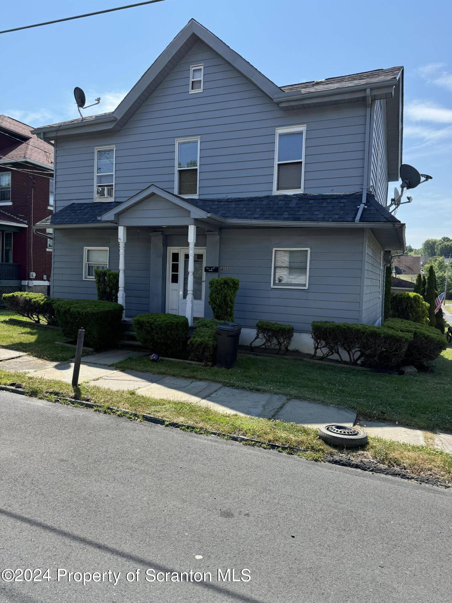 401 Delaware AVE, Olyphant, PA 18447