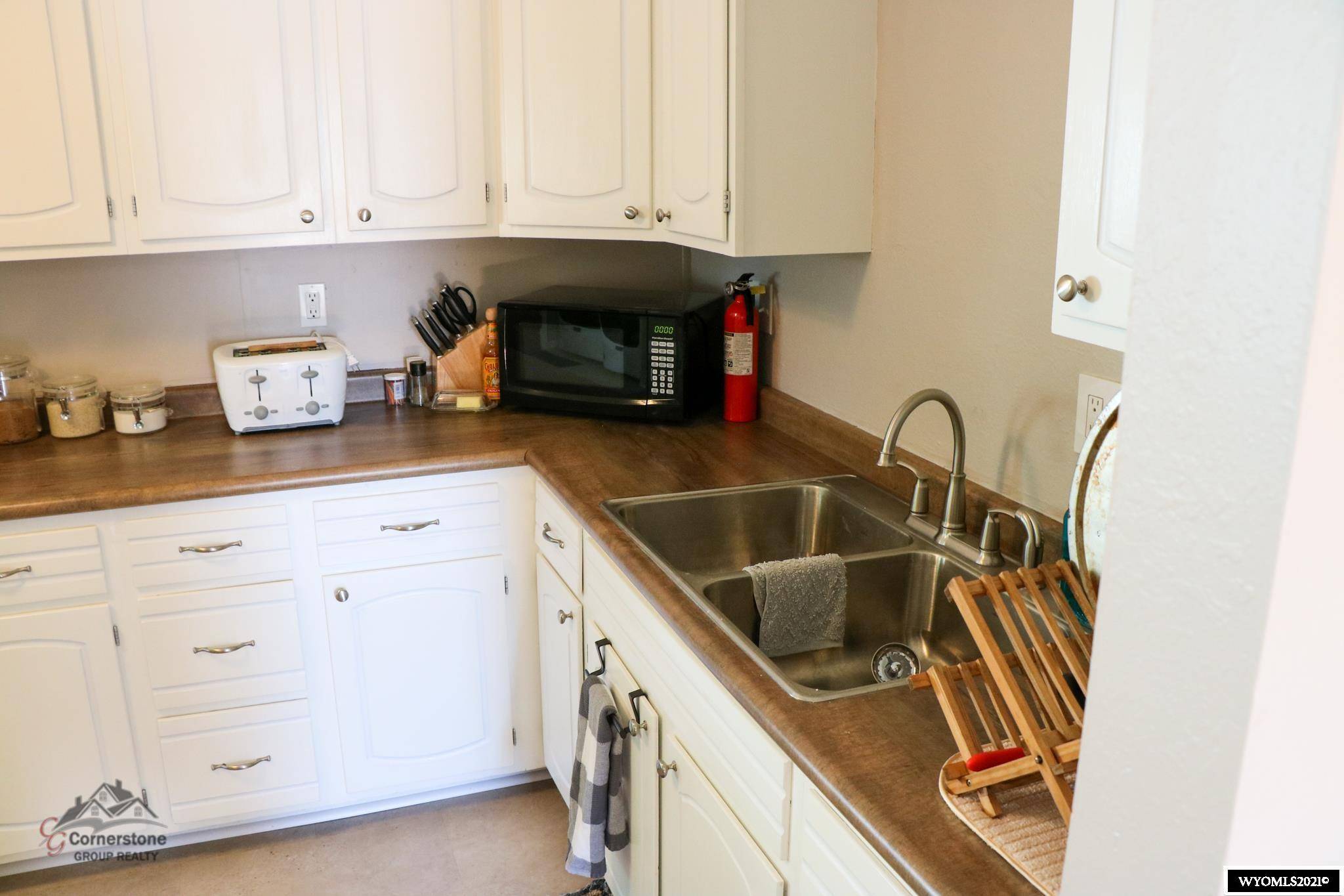 Lander, WY 82520,280 Smith Street