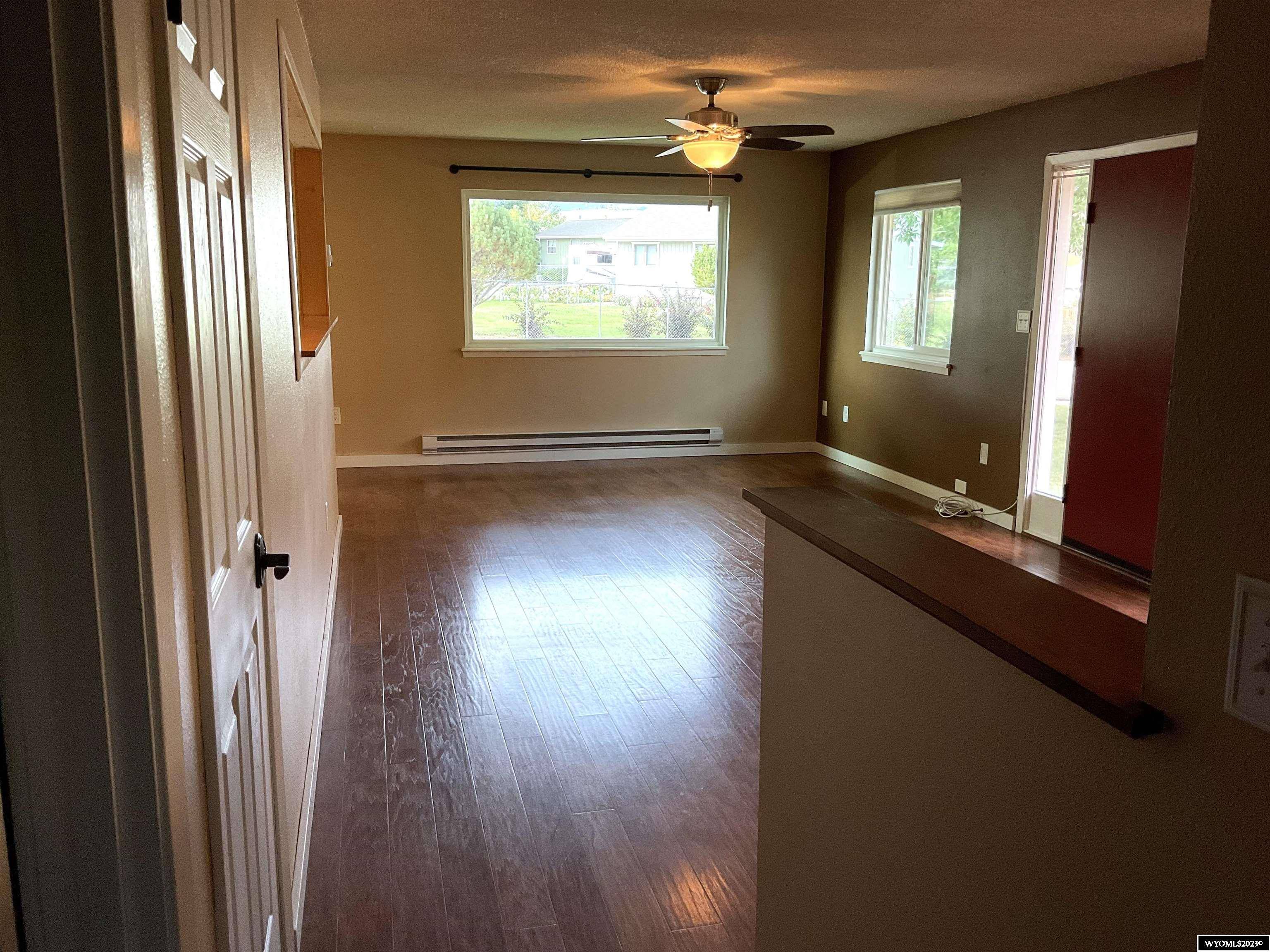 Lander, WY 82520,819 Vance