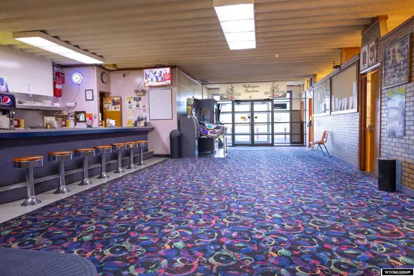 Lander, WY 82520,1290 Main Street