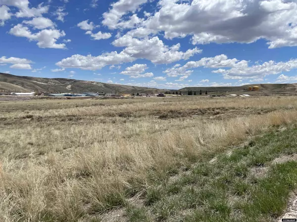 Diamondville, WY 83116,13.25 Acres Canyon Road
