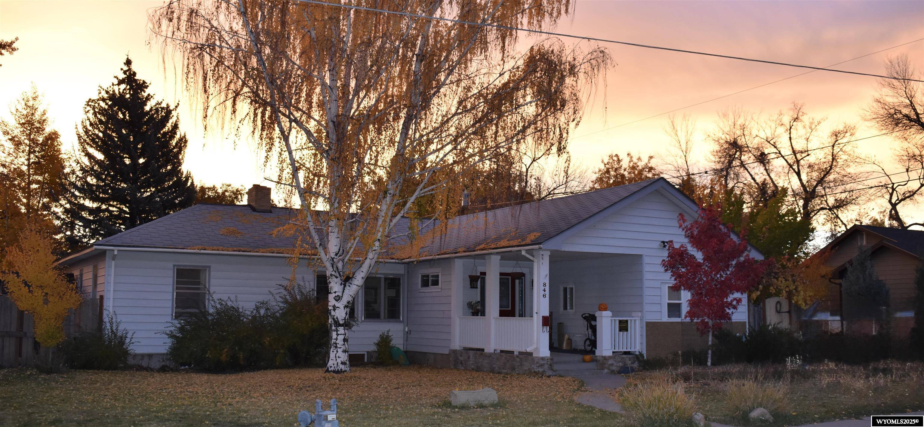 Lander, WY 82520,846 S 4th Street