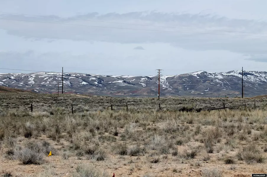 6 1st Ave, La Barge, WY 83113
