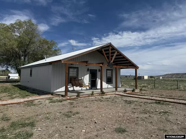 4 Marguerite Avenue, Kinnear, WY 82501