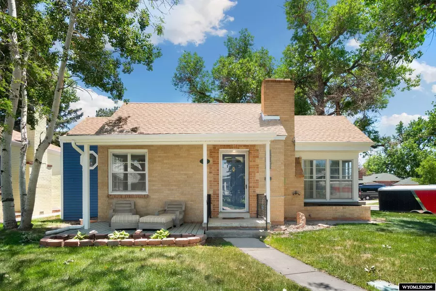 429 W 5TH Avenue, Cheyenne, WY 82001