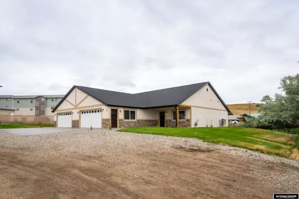 98 Harmony Street,  Buffalo,  WY 82834