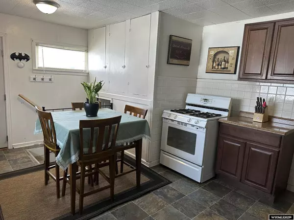 Rock Springs, WY 82901,915 7th St