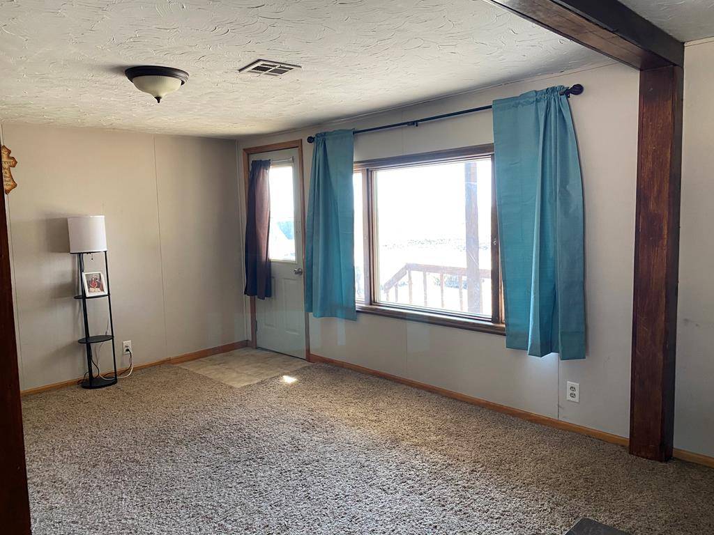 Great Bend, KS 67530,14 SW 70 Avenue