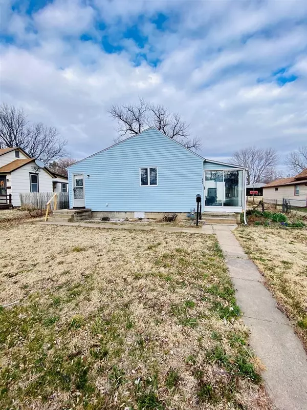 907 Prospect, Ellsworth, KS 67439