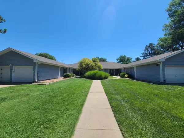 327 S Main St., Lindsborg, KS 67456