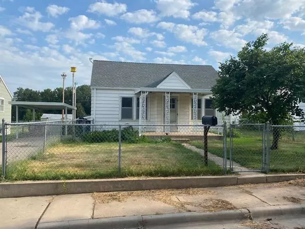 603 E 6th, Hoisington, KS 67544