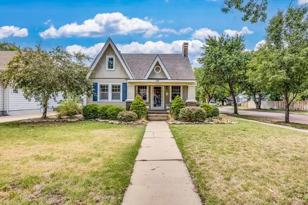 301 E 14th Avenue, Hutchinson, KS 67501