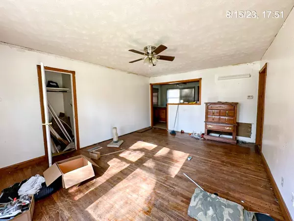 Mcpherson, KS 67460,138 N Olivette