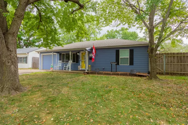 Salina, KS 67401,1521 Arapahoe