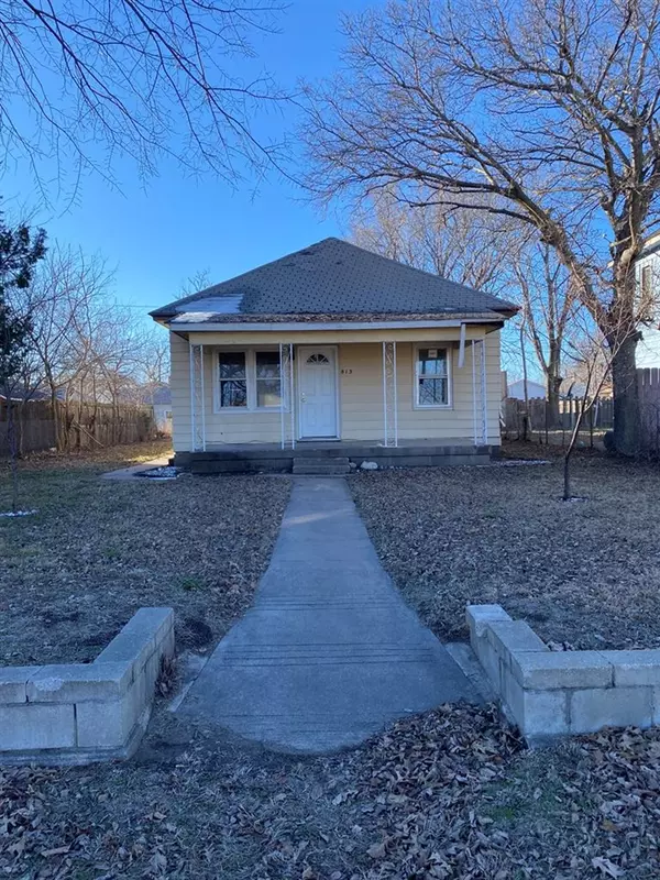 813 Williams St, Great Bend, KS 67530