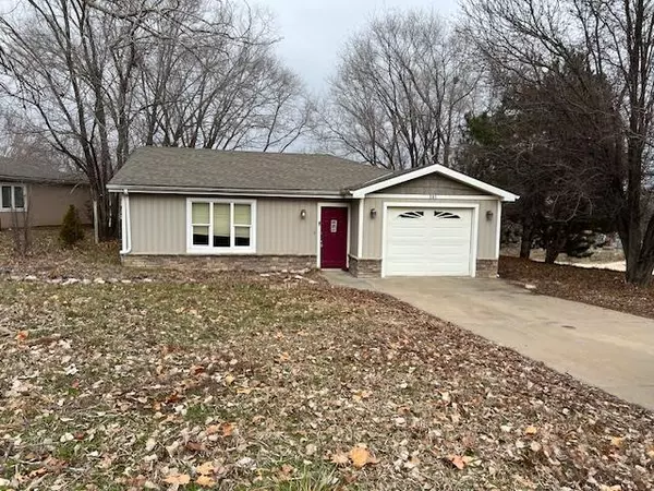 301 Appaloosa Trail,  Ogden,  KS 66517