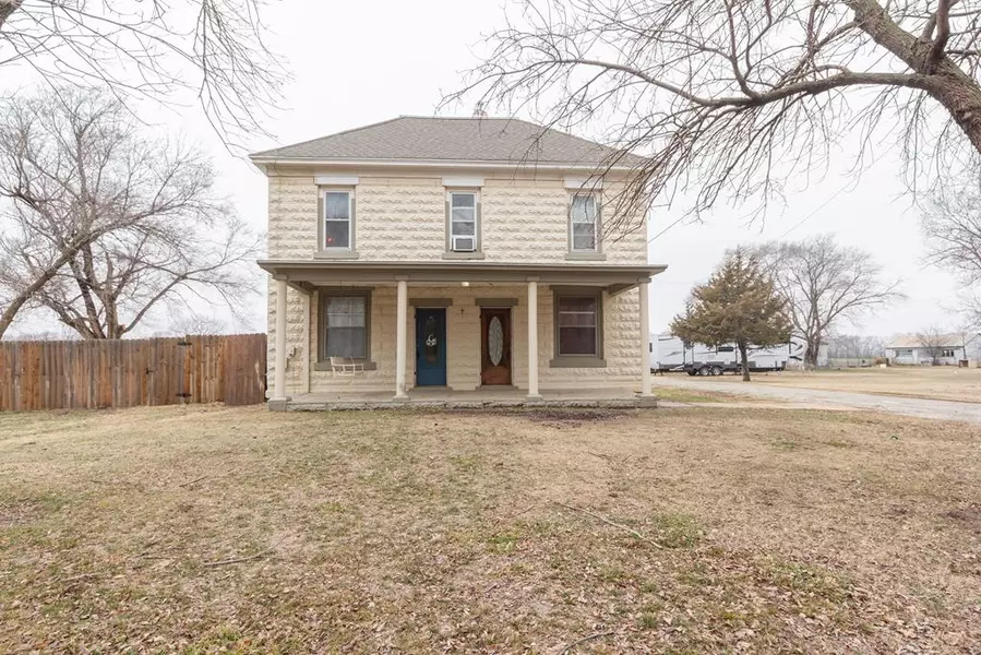 6160 S Gypsum Valley Road, Gypsum, KS 67448
